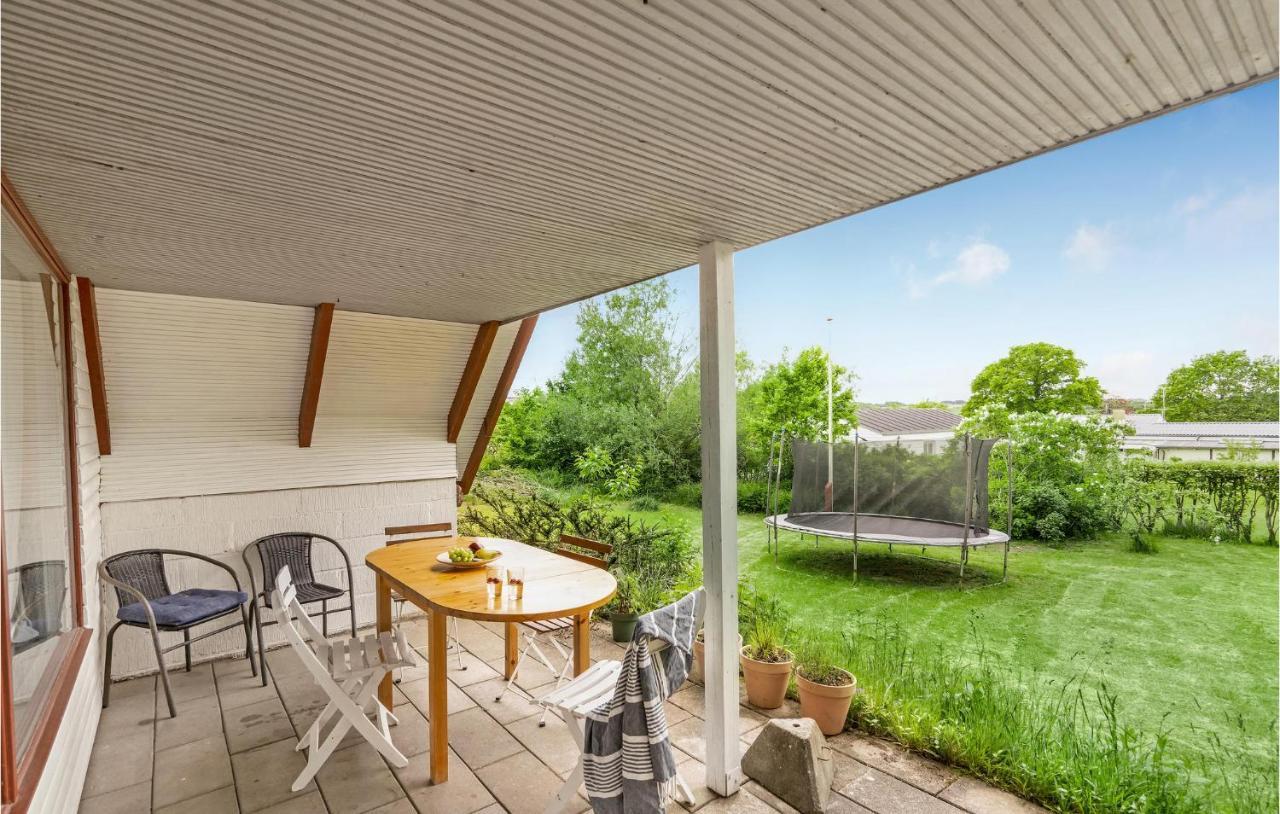 Amazing Home In Logstrup With Kitchen Buitenkant foto