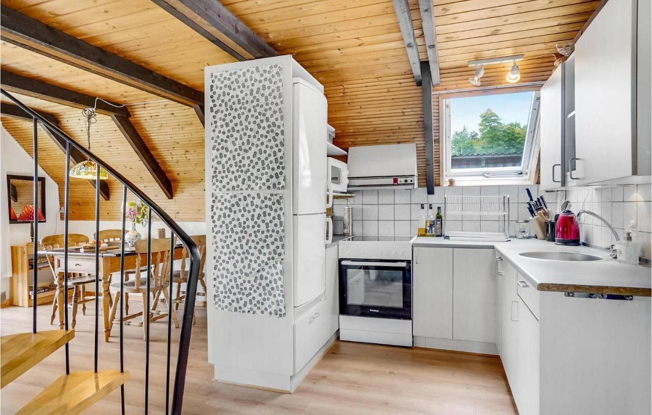 Amazing Home In Logstrup With Kitchen Buitenkant foto